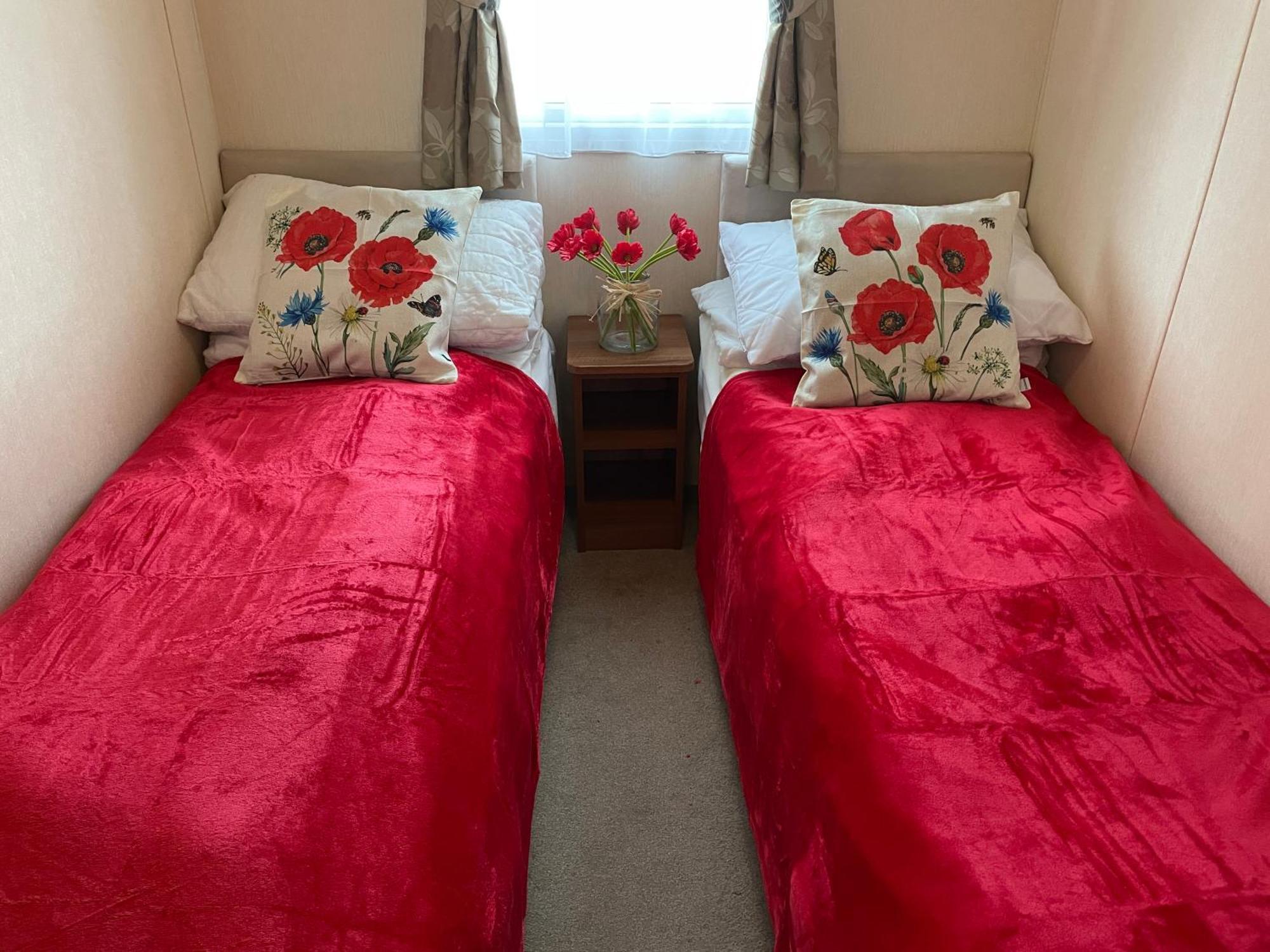 Rockley Park Private Holiday Homes Poole Buitenkant foto