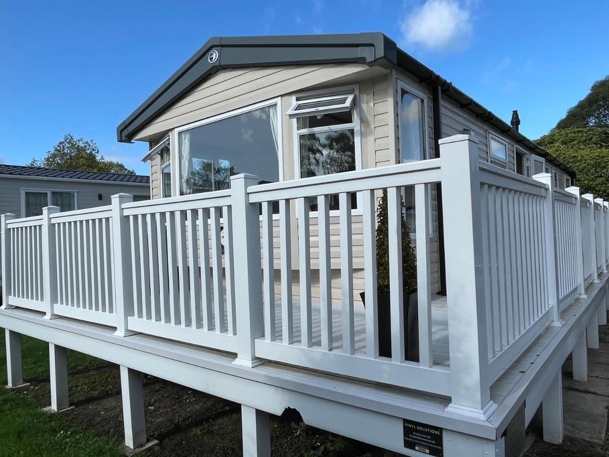 Rockley Park Private Holiday Homes Poole Buitenkant foto