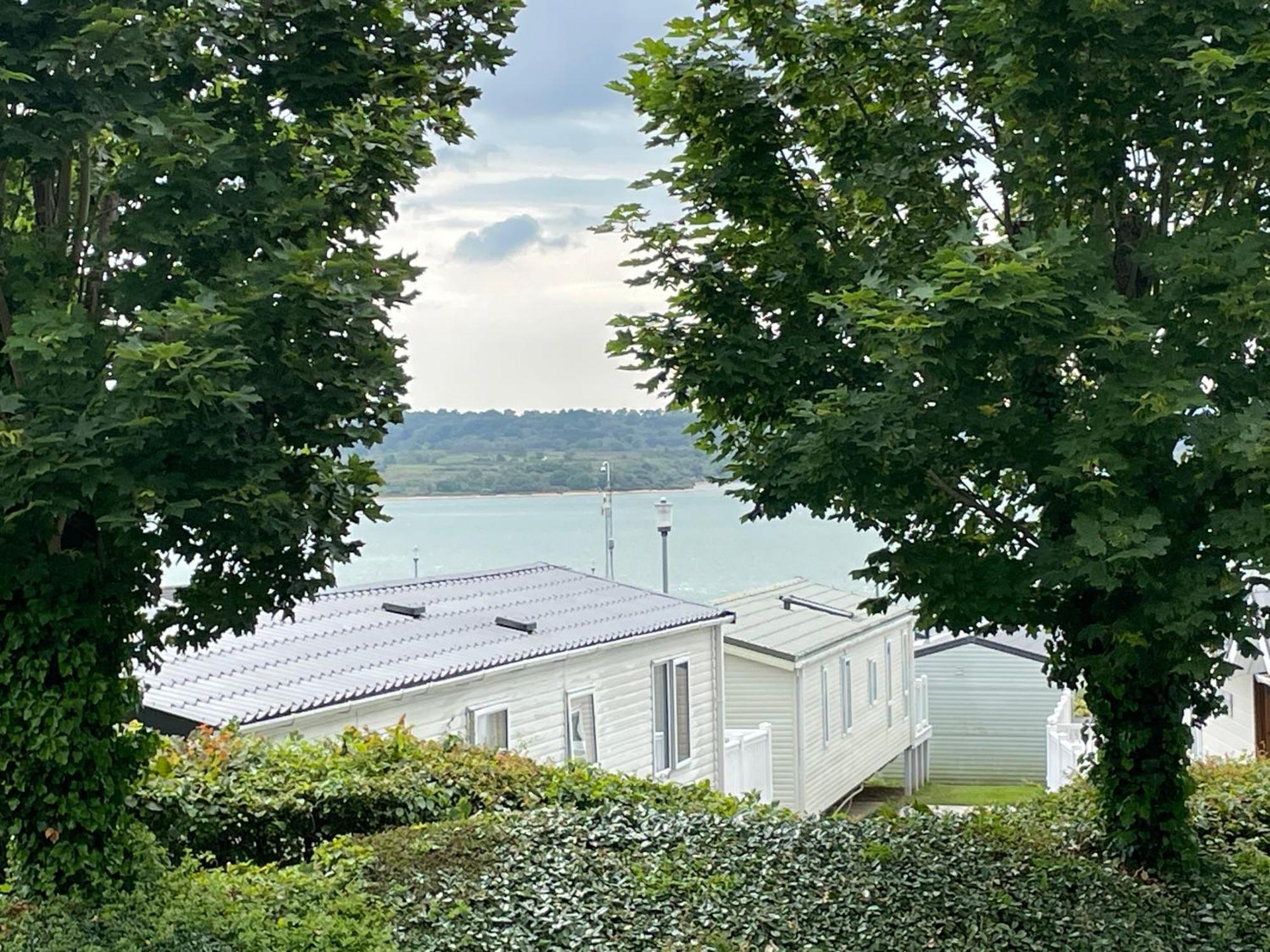 Rockley Park Private Holiday Homes Poole Buitenkant foto