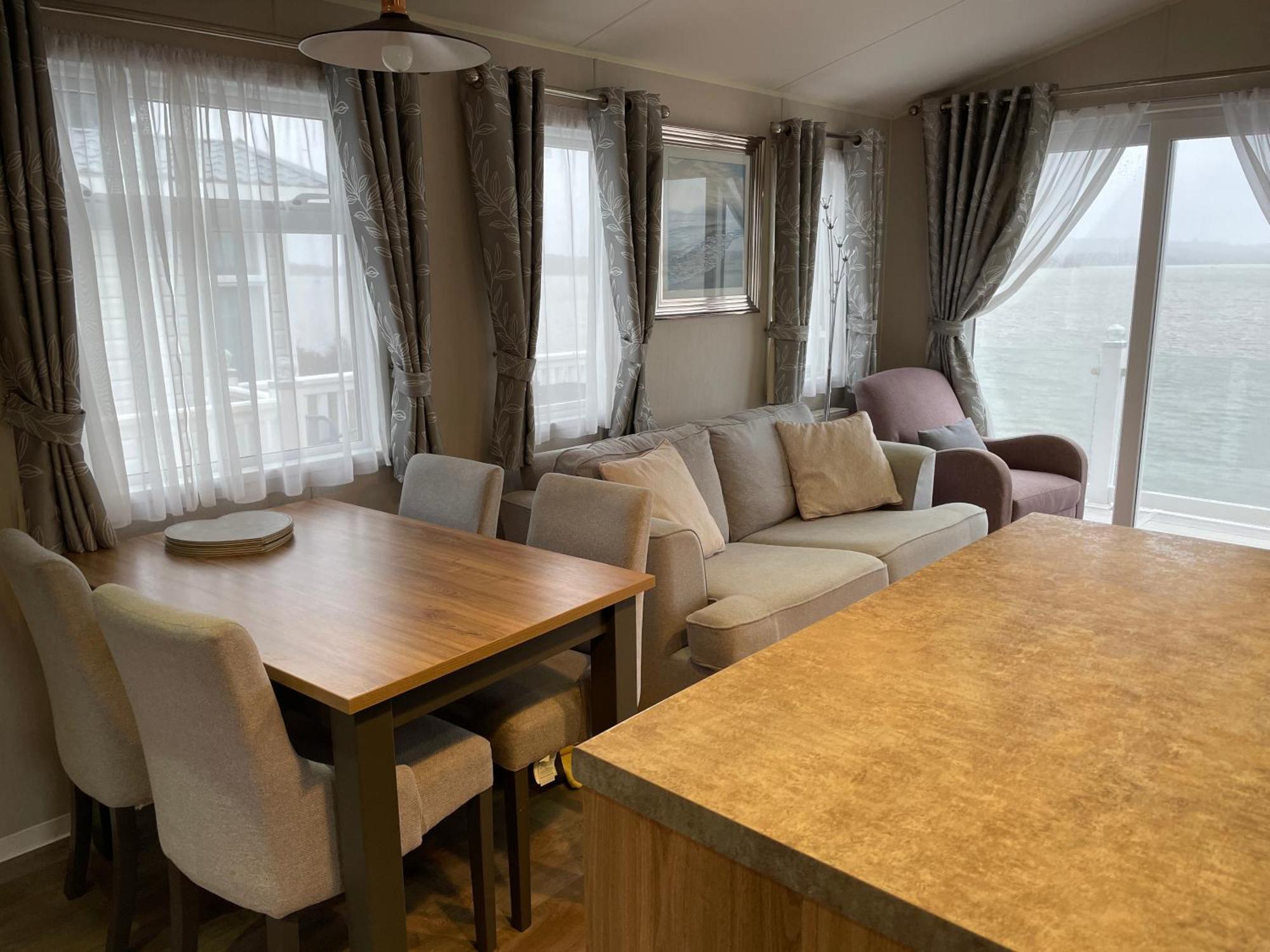 Rockley Park Private Holiday Homes Poole Buitenkant foto