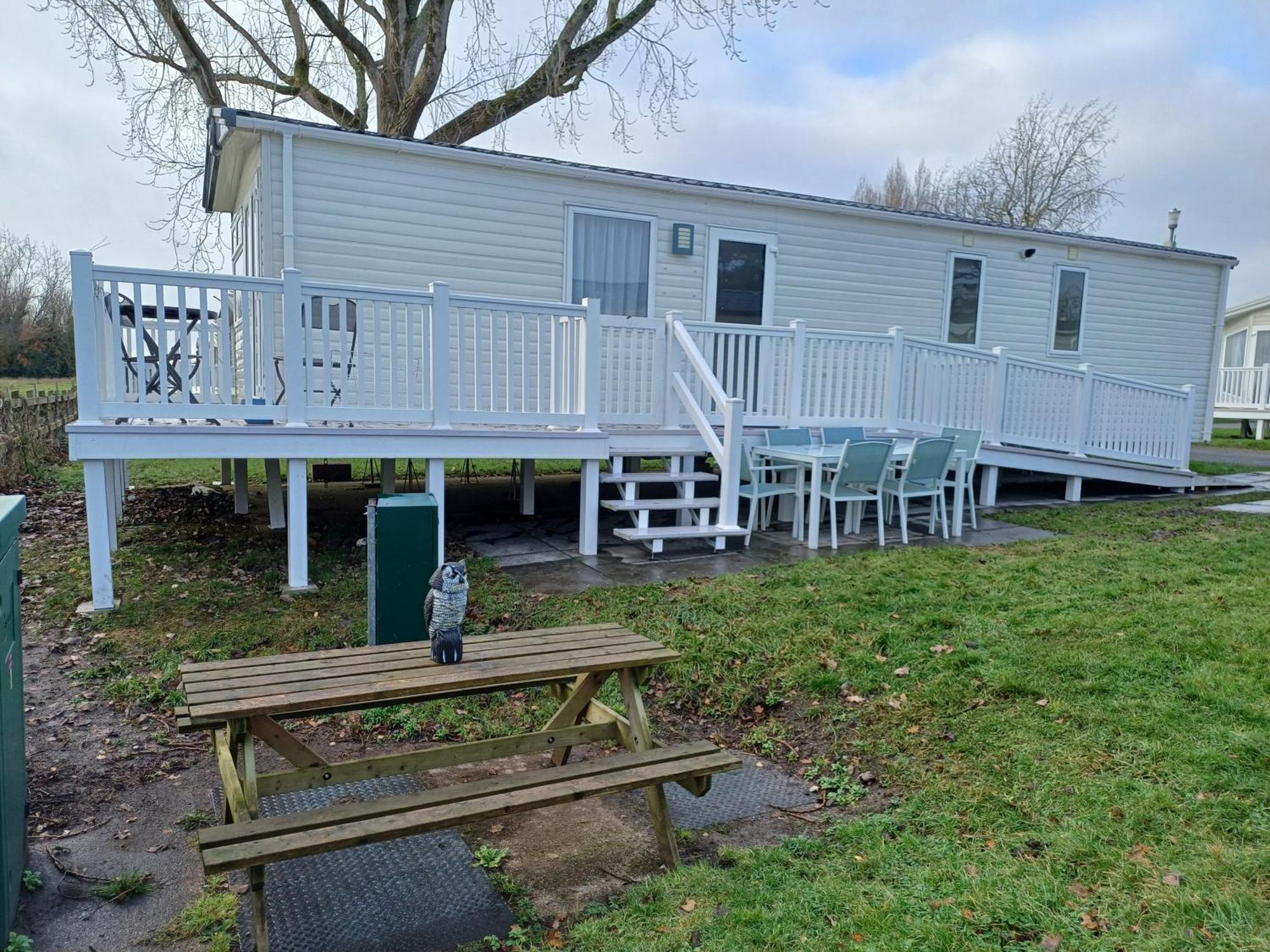 Rockley Park Private Holiday Homes Poole Buitenkant foto